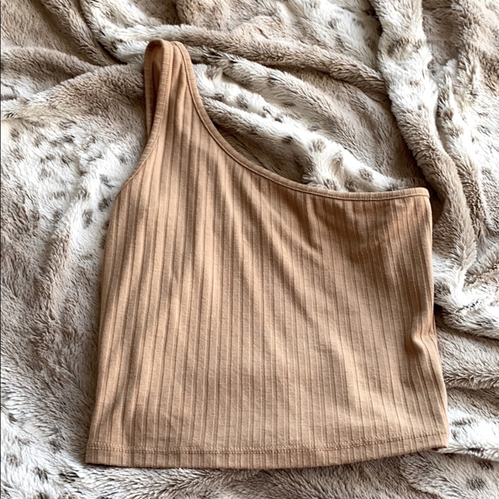 One Shoulder Cropped Tank